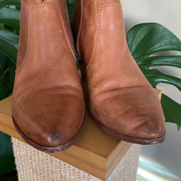 Frye Womens Leather boots sz 8 - Picture 3 of 7